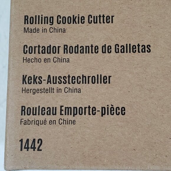 Pampered Chef Rolling Cookie Cutter Easy Grip Clean Kitchen Baking Tool - Picture 3 of 9